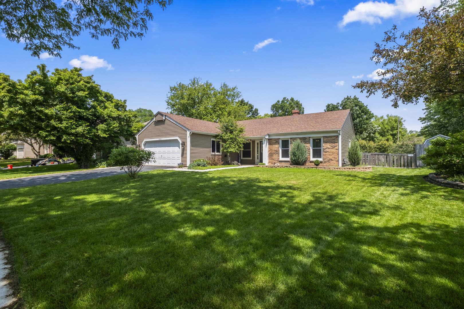 479 NEWPORT Drive, Naperville, IL 60565
