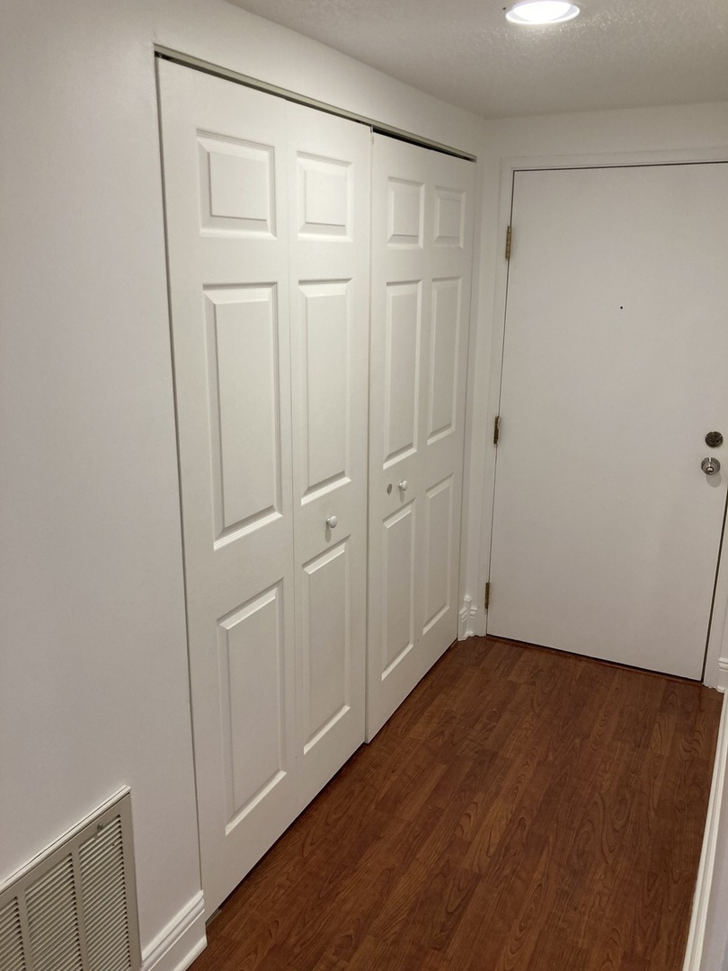 12900 W Heiden Circle #4206, Lake Bluff, IL 60044