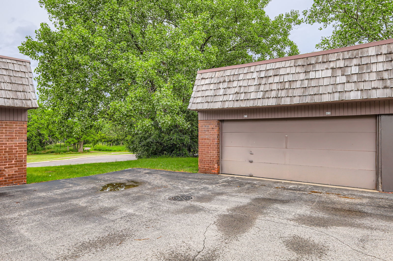 525 Timber Ridge Drive #208, Carol Stream, IL 60188