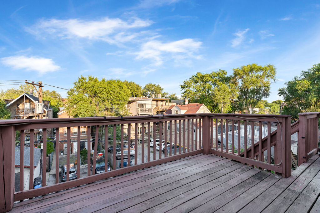1247 N Rockwell Street #3, Chicago, IL 60622