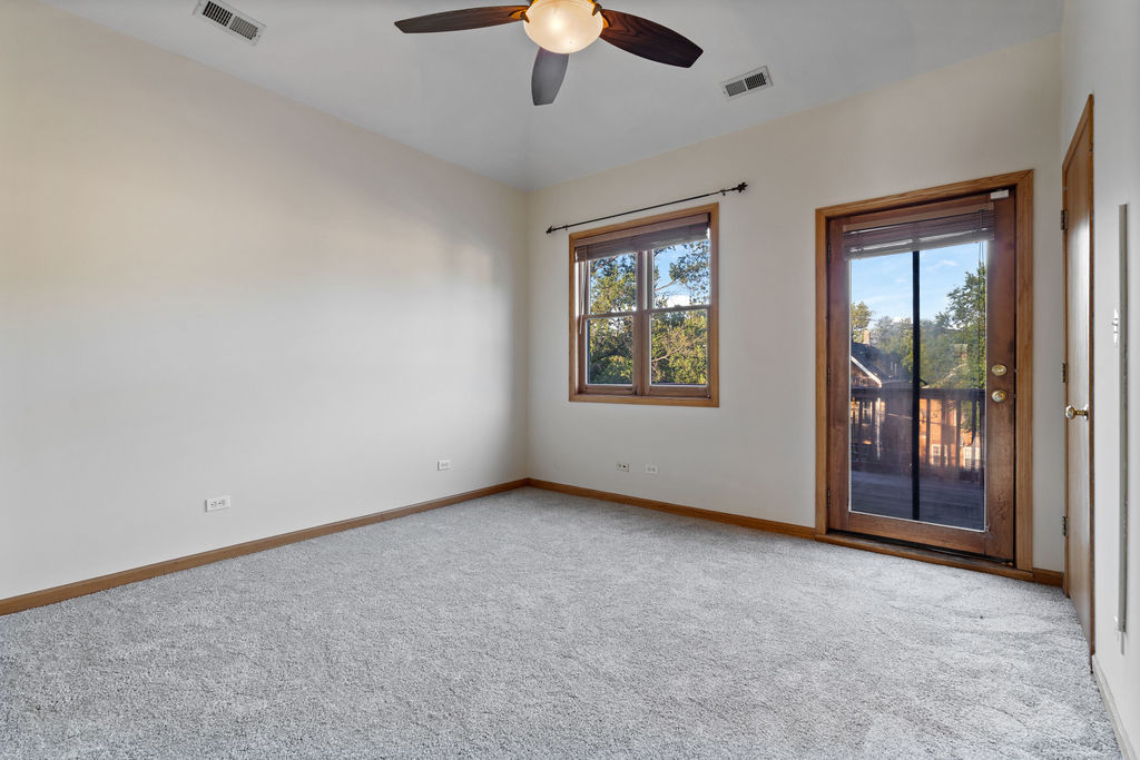 1247 N Rockwell Street #3, Chicago, IL 60622