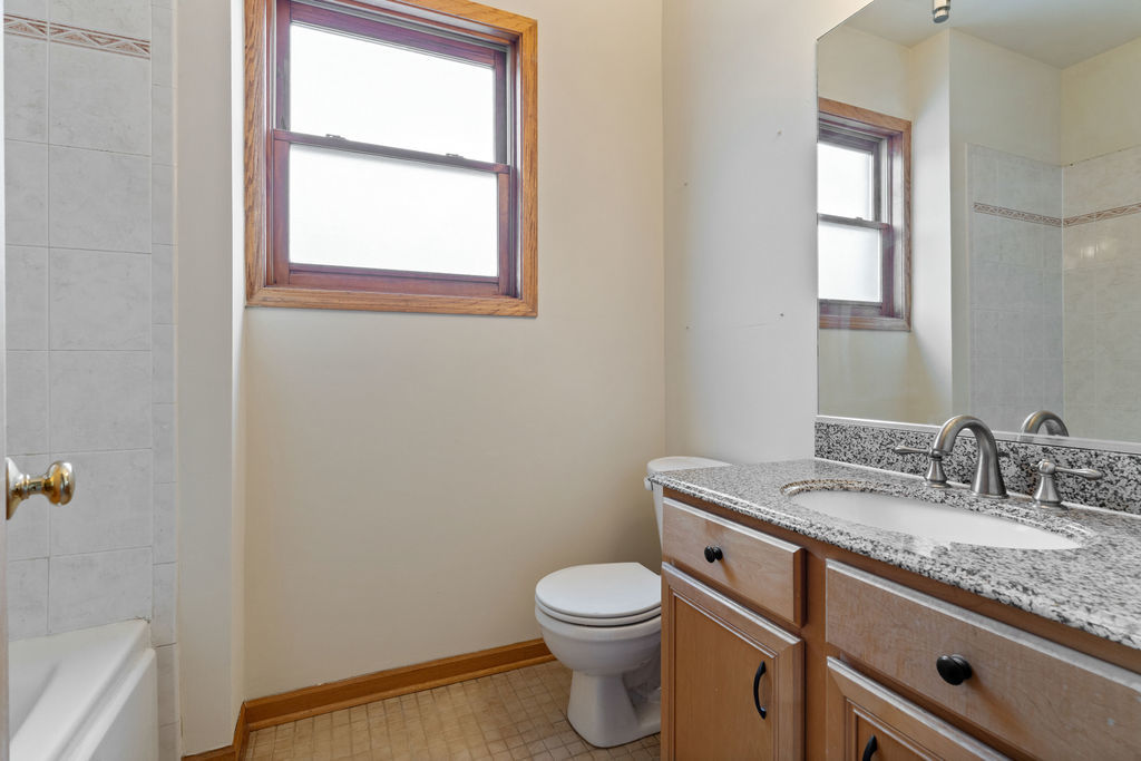 1247 N Rockwell Street #3, Chicago, IL 60622