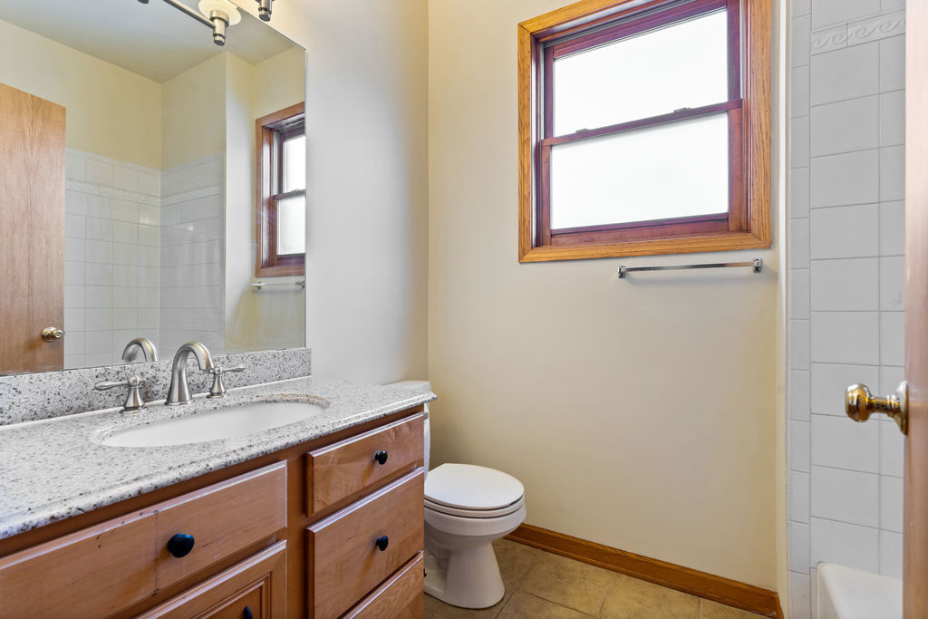 1247 N Rockwell Street #3, Chicago, IL 60622
