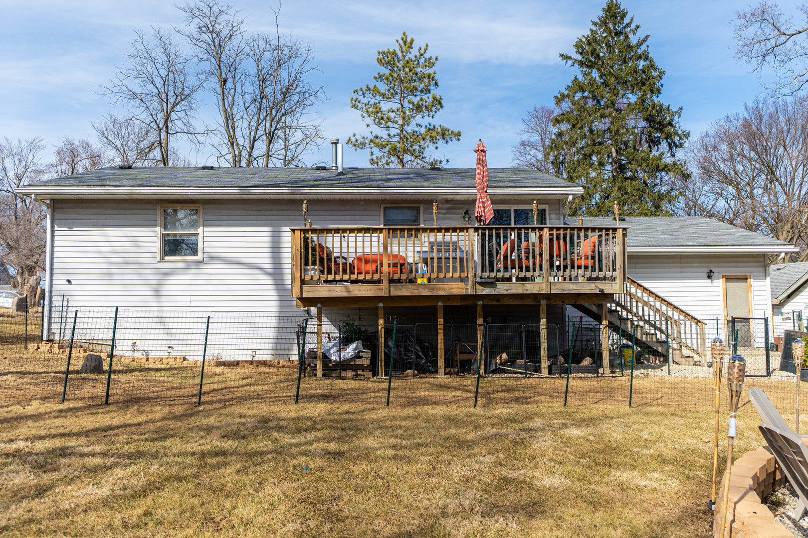 5219 Maplehill Drive, Mccullom Lake, IL 60050