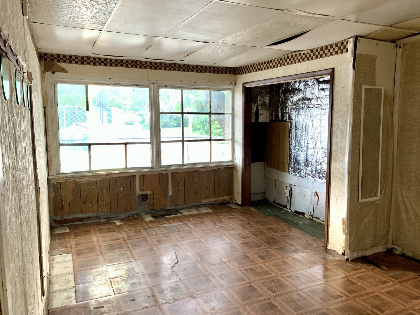 330 Harwood Street, Joliet, IL 60432
