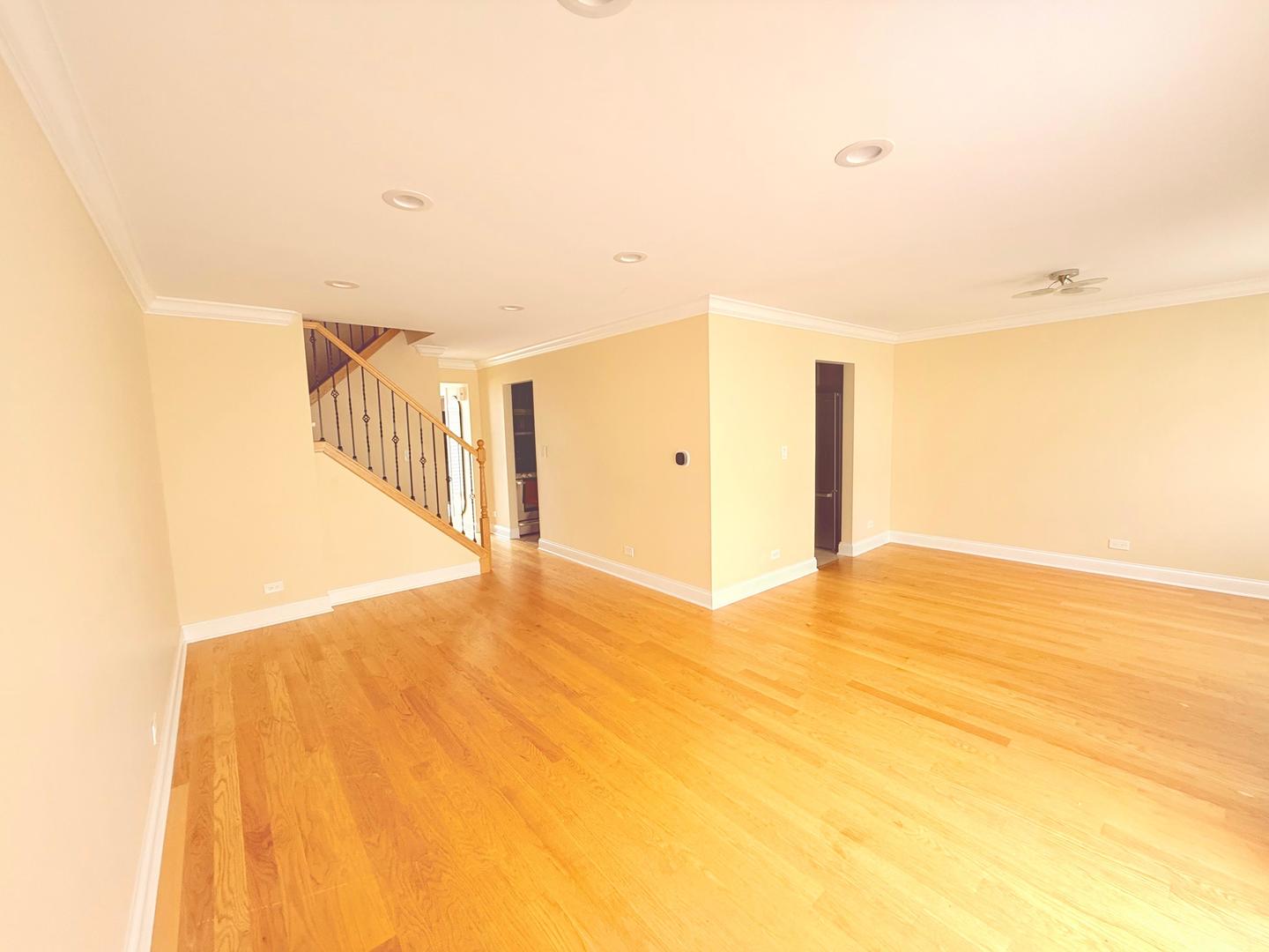 346 Hazelwood Terrace, Buffalo Grove, IL 60089