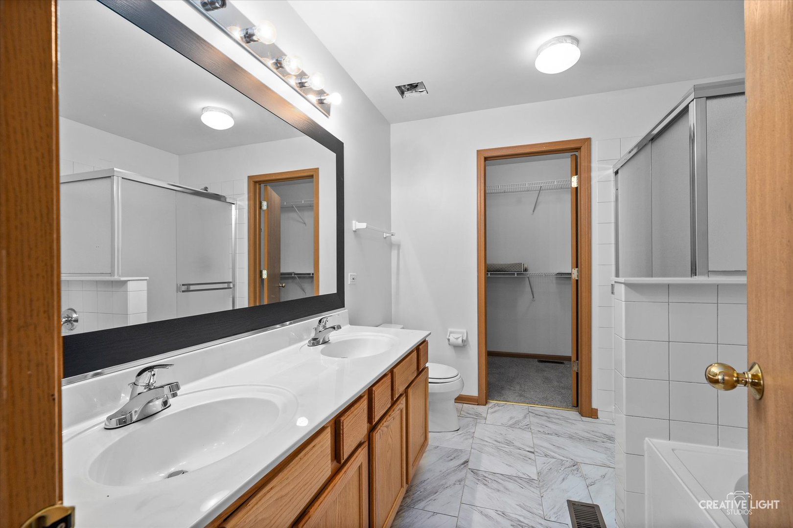 2801 Borkshire Lane, Aurora, IL 60502