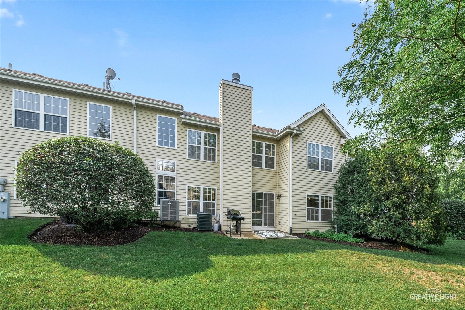 2801 Borkshire Lane, Aurora, IL 60502