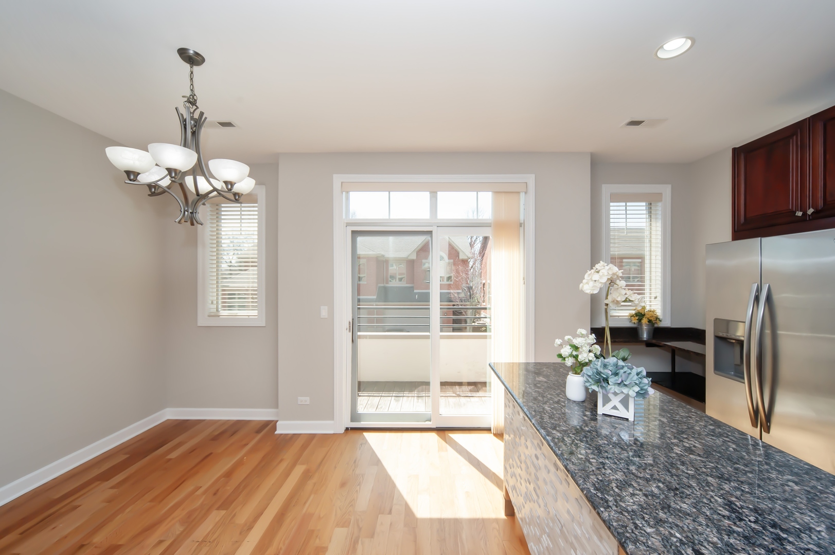 90 Legacy Lane, Wheeling, IL 60090