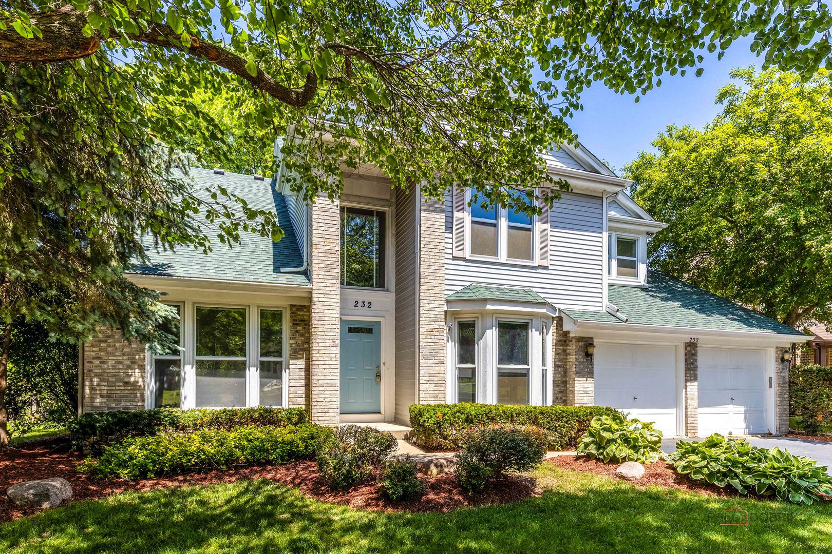 232 Southfield Drive, Vernon Hills, IL 60061