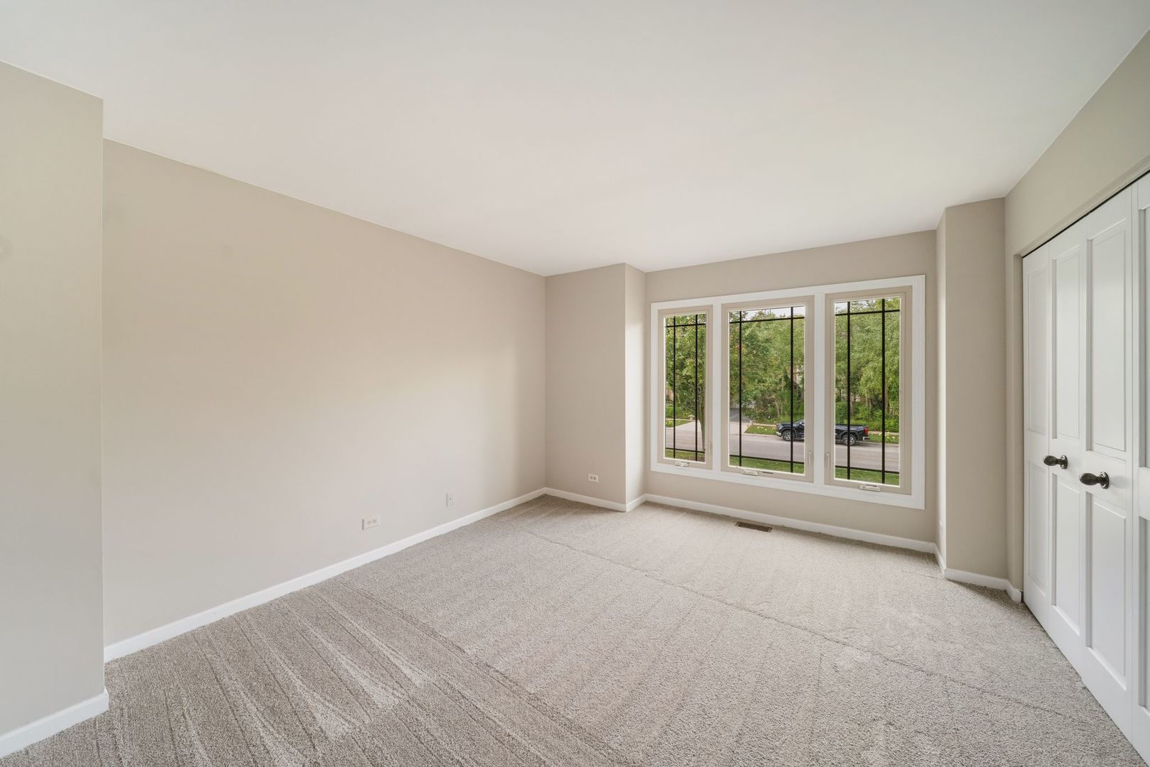 1901 Brandywyn Lane, Buffalo Grove, IL 60089