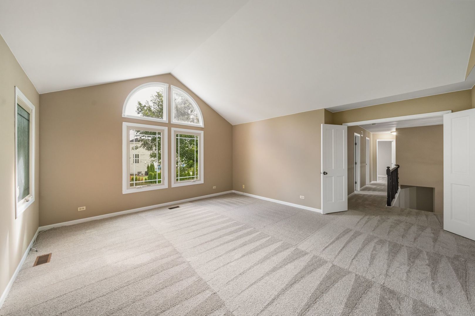 1901 Brandywyn Lane, Buffalo Grove, IL 60089