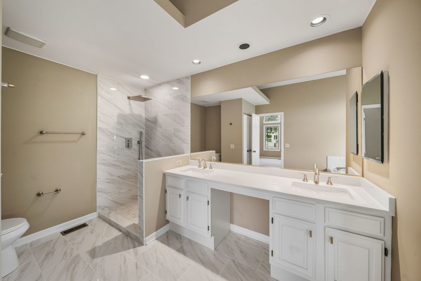 1901 Brandywyn Lane, Buffalo Grove, IL 60089