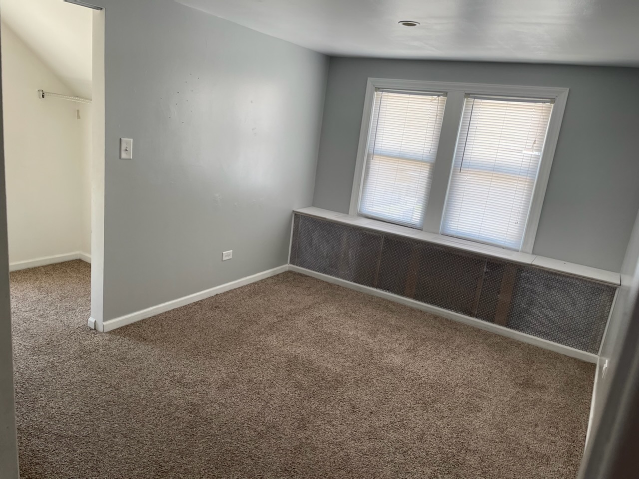 8250 W GRAND Avenue, River Grove, IL 60171