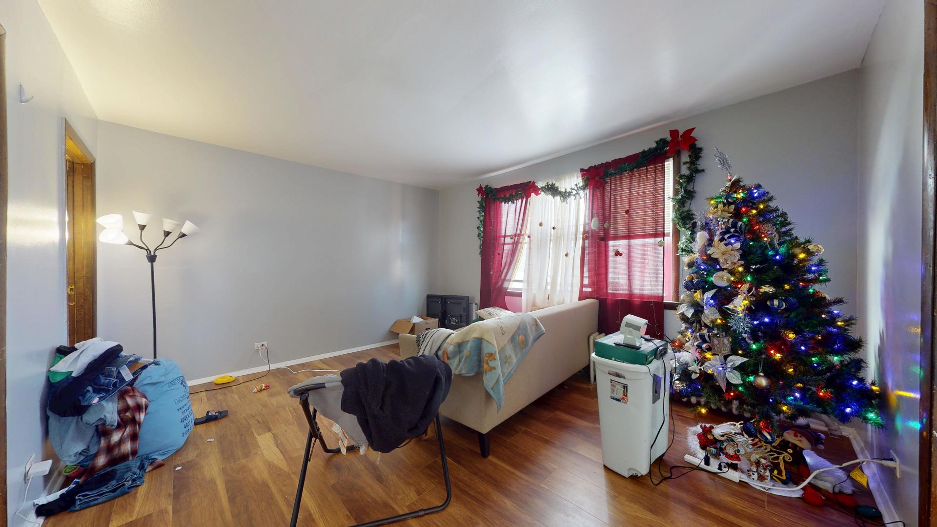 8250 W GRAND Avenue, River Grove, IL 60171