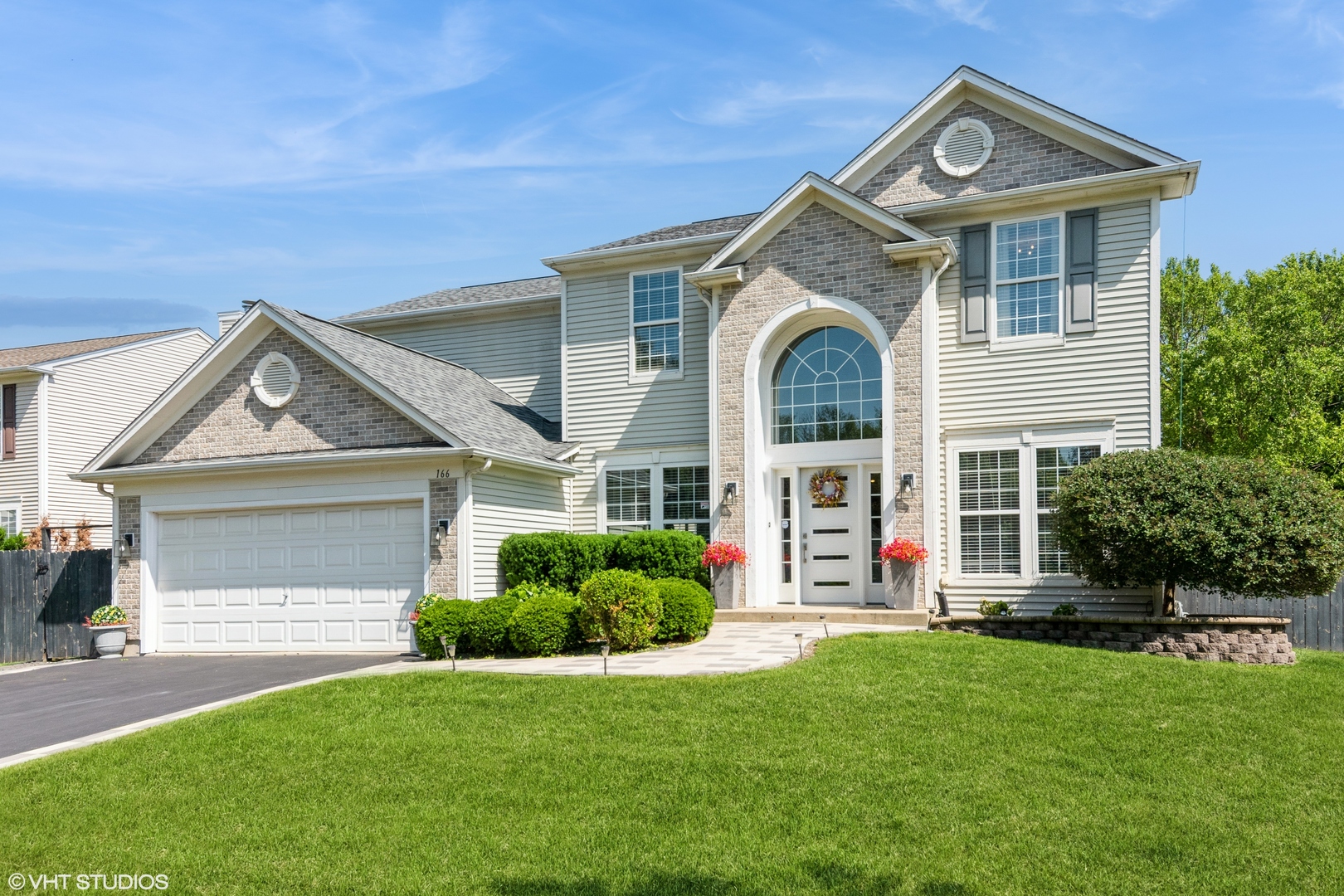 166 Holly Street, Bolingbrook, IL 60490