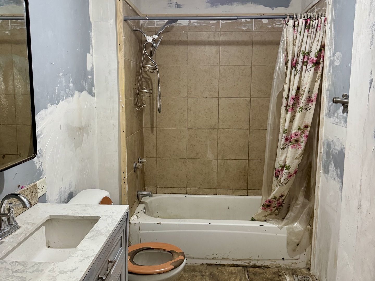 722 Lenox Avenue, Waukegan, IL 60085