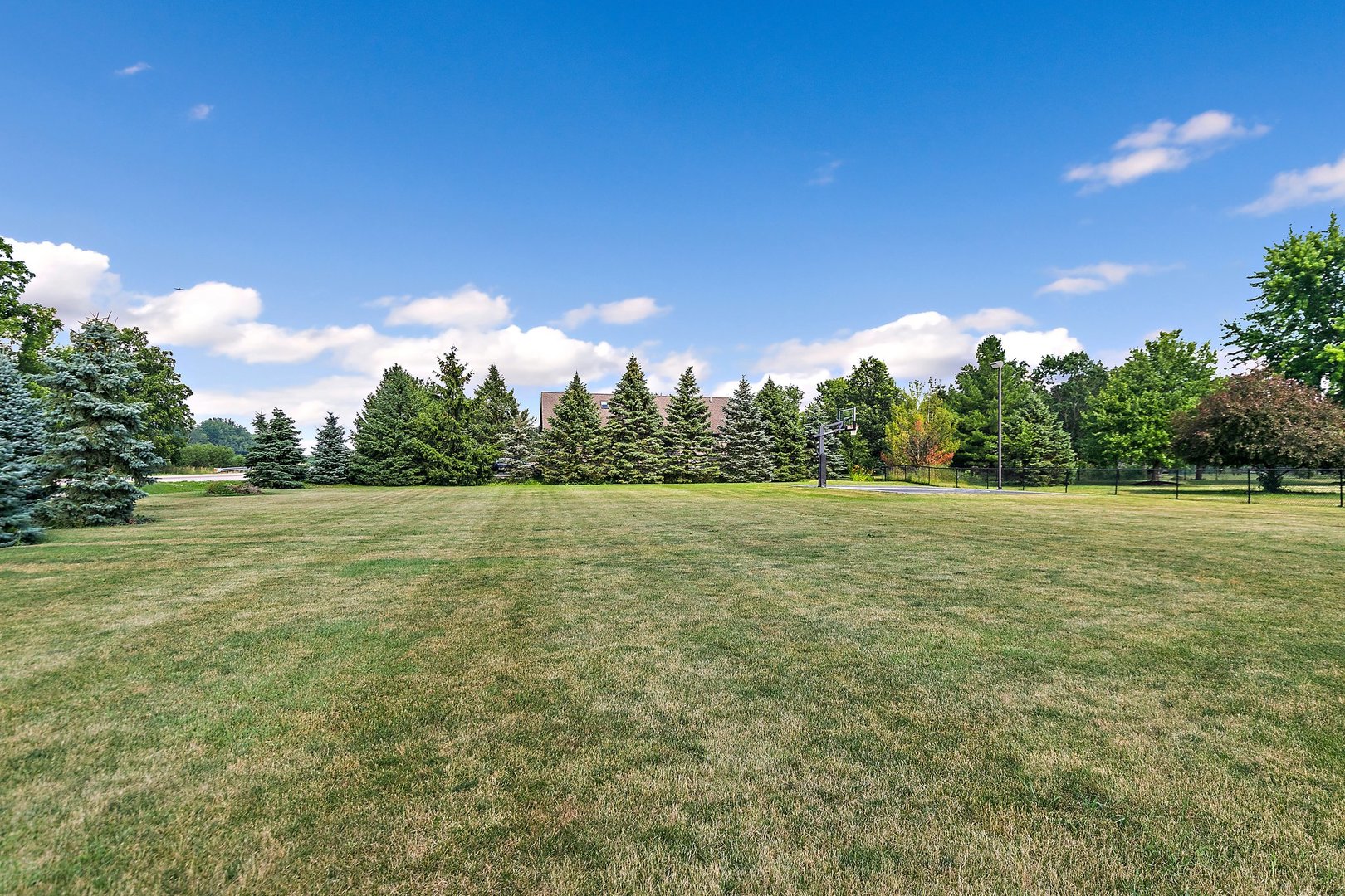 29990 Fehmarn Way, Genoa, IL 60135