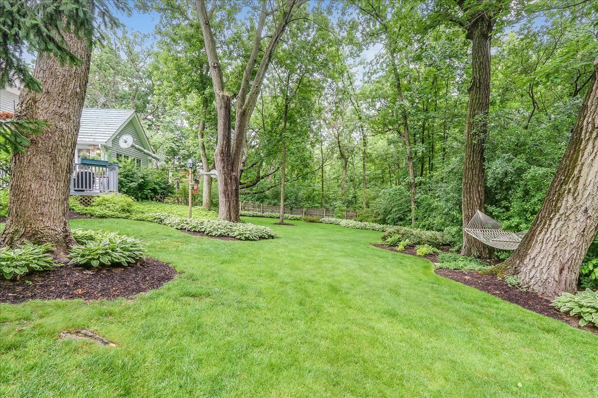 1490 S Ridge Road, Lake Forest, IL 60045
