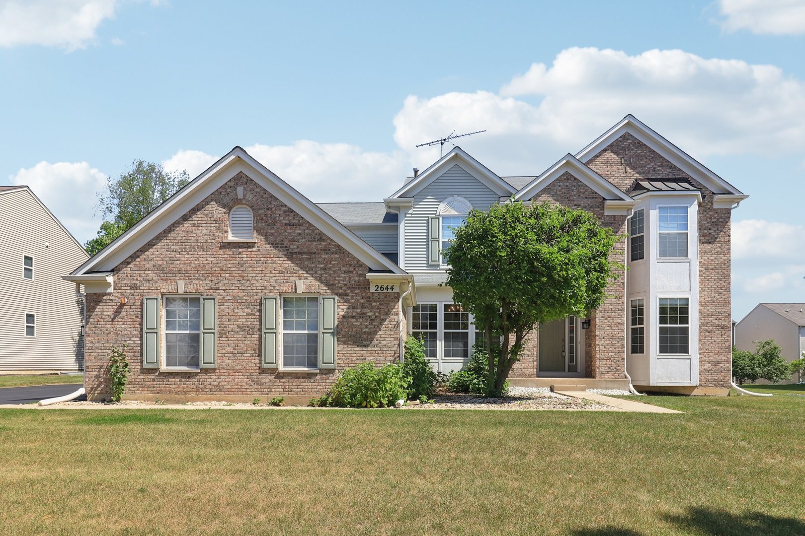 2644 Connolly Lane, Dundee, IL 60118
