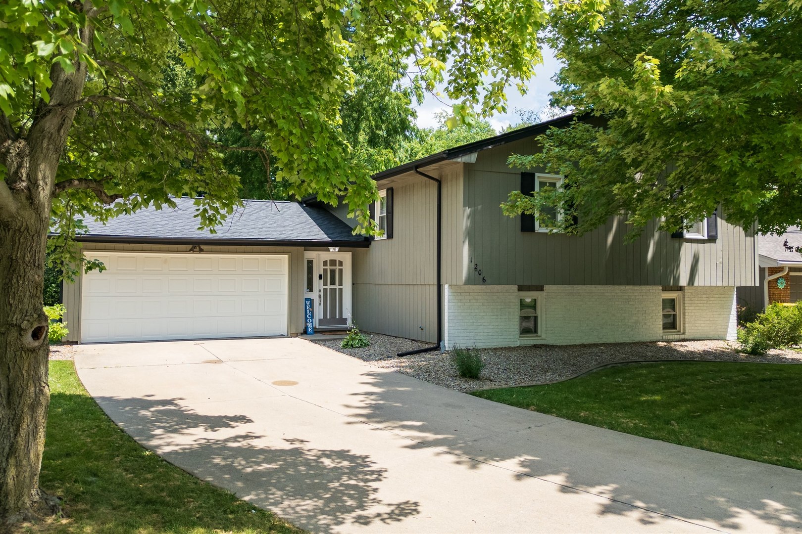 1206 Liberty Road, Normal, IL 61761