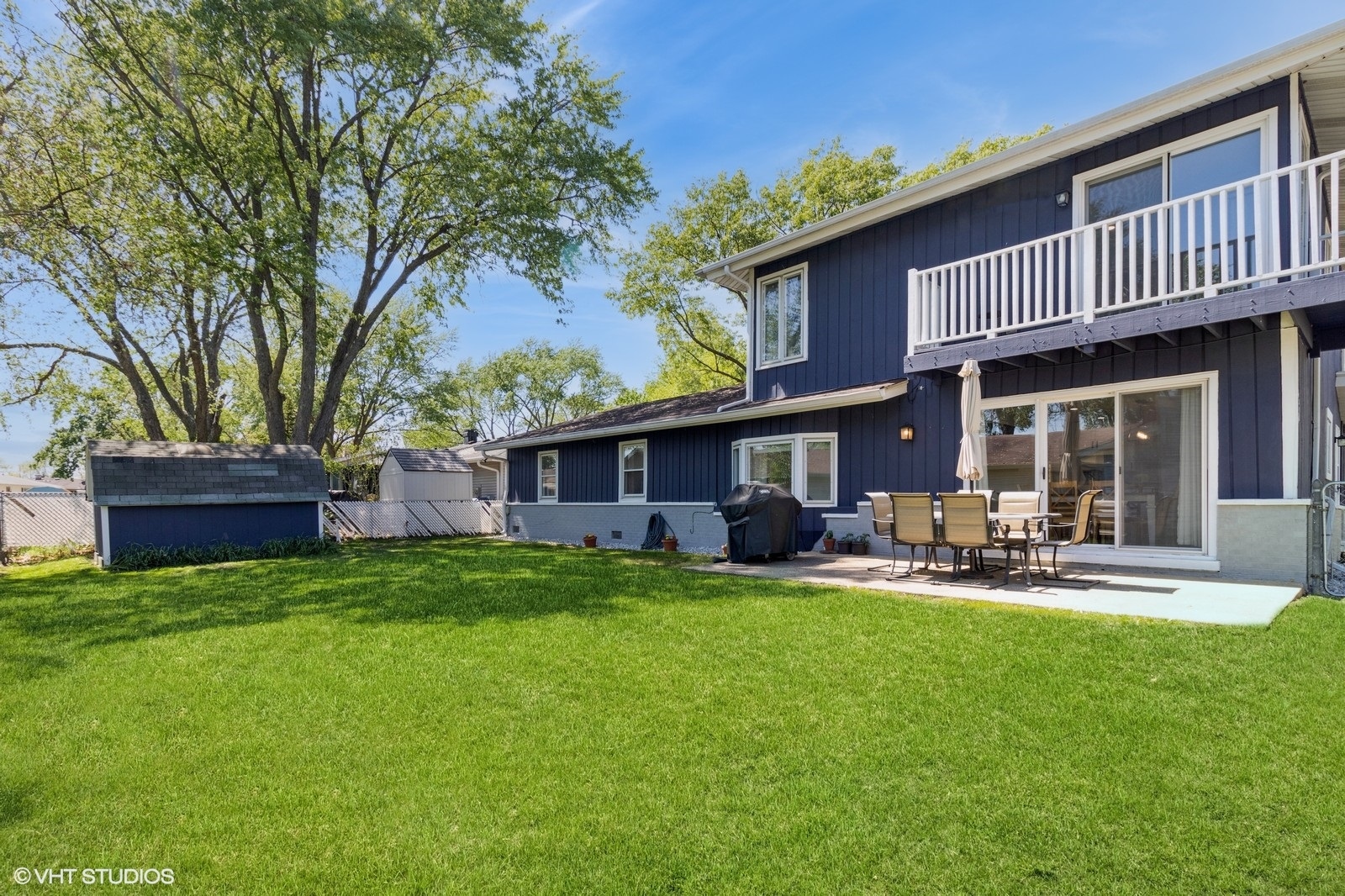541 Sycamore Drive, Elk Grove Village, IL 60007