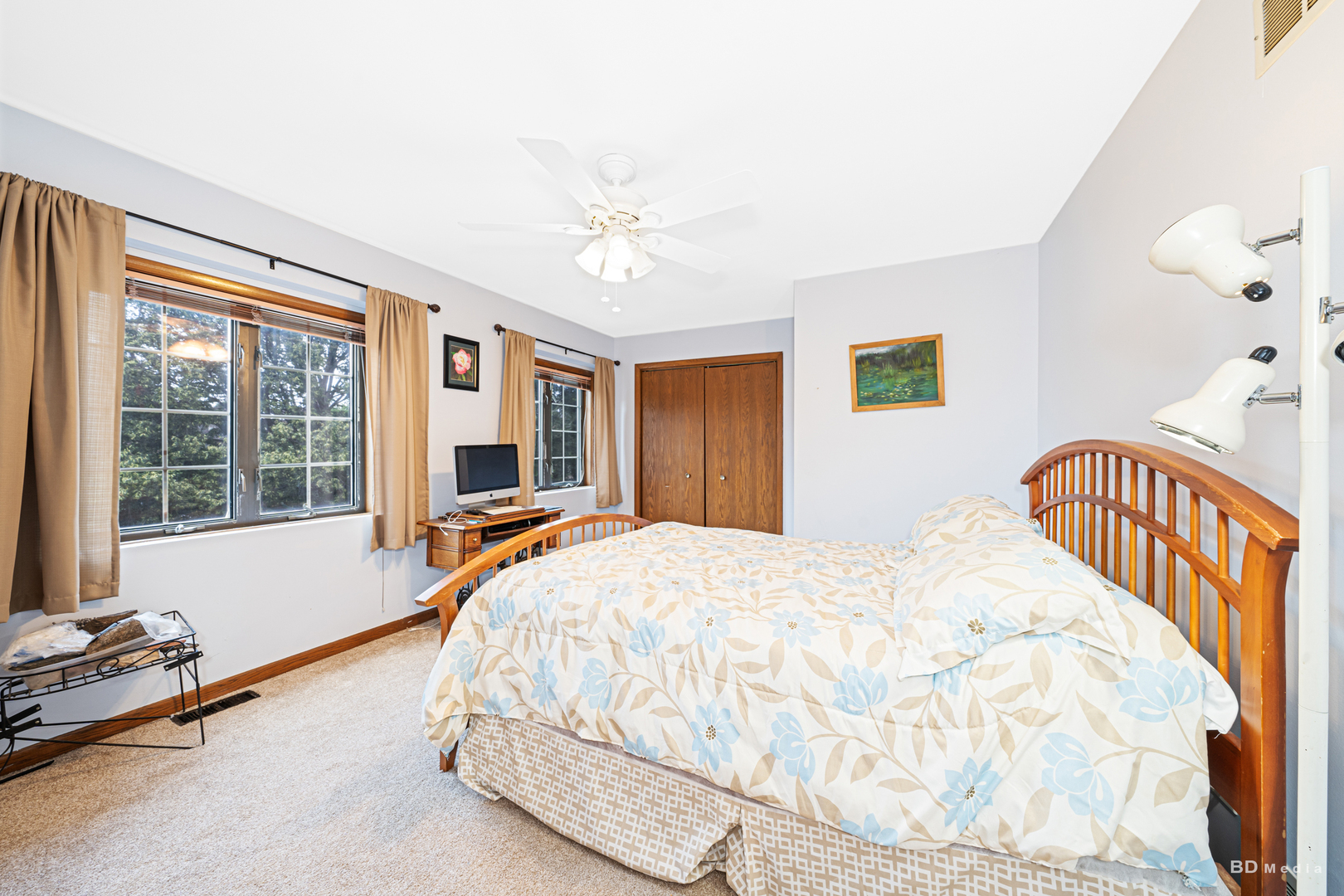 11031 S 84th Avenue, Palos Hills, IL 60465