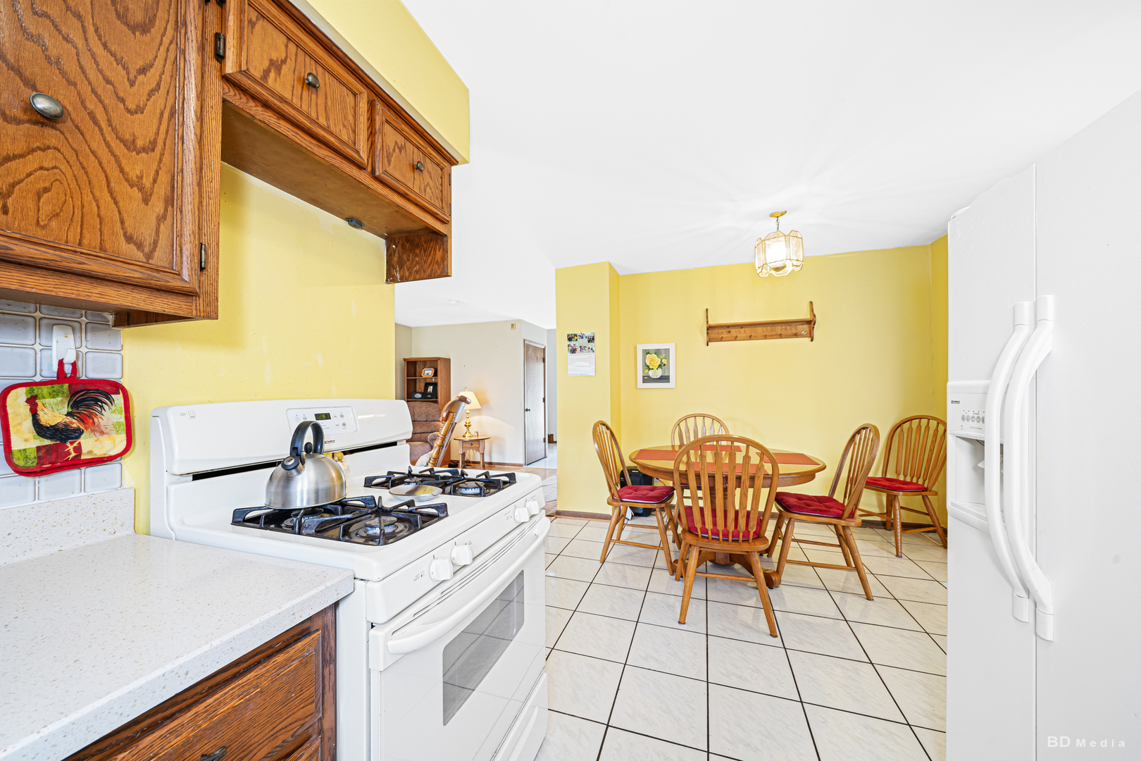 11031 S 84th Avenue, Palos Hills, IL 60465