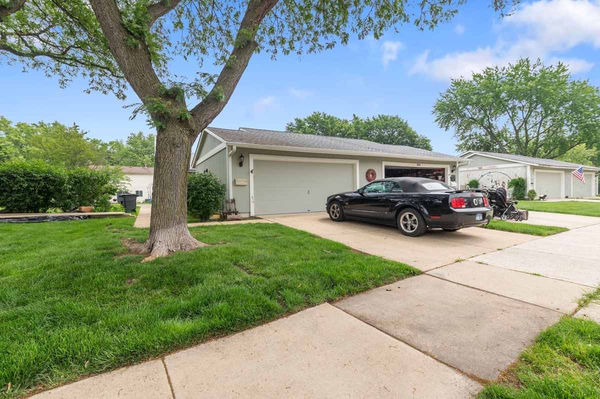 2658 Sumac Street, Woodridge, IL 60517
