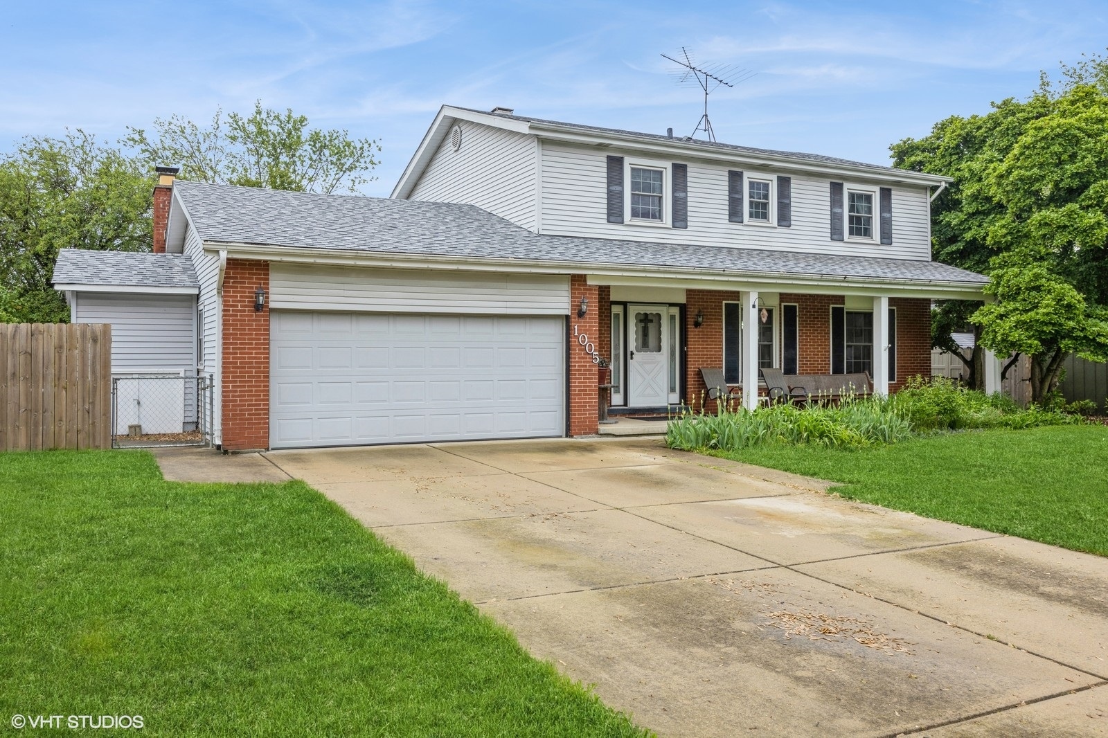 1005 69th Street, Darien, IL 60561