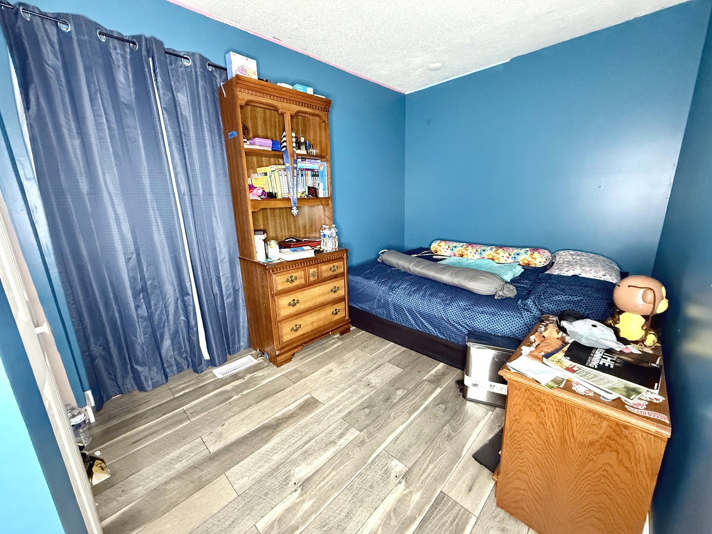 30w105 Maplewood Drive, Warrenville, IL 60555
