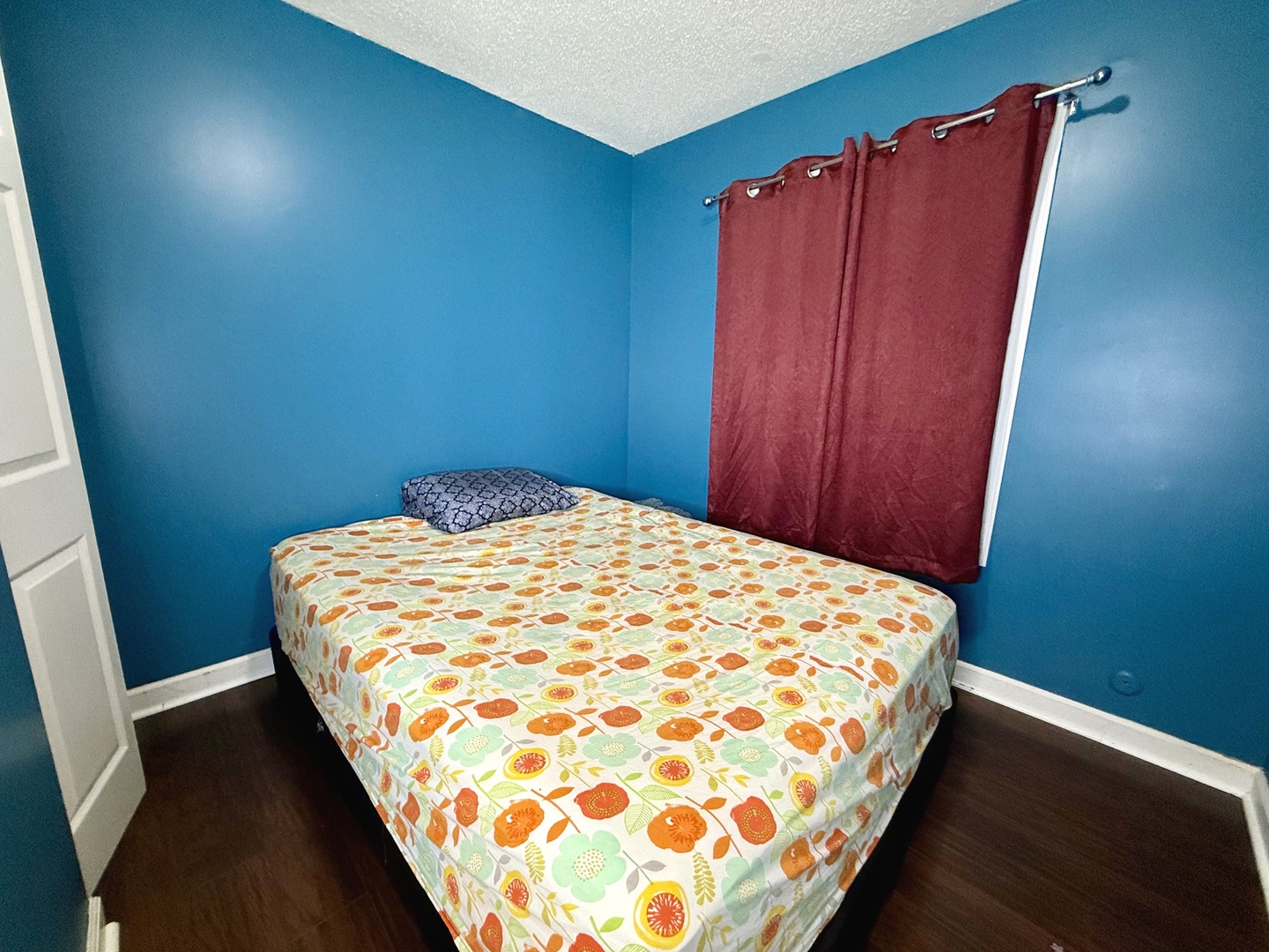 30w105 Maplewood Drive, Warrenville, IL 60555