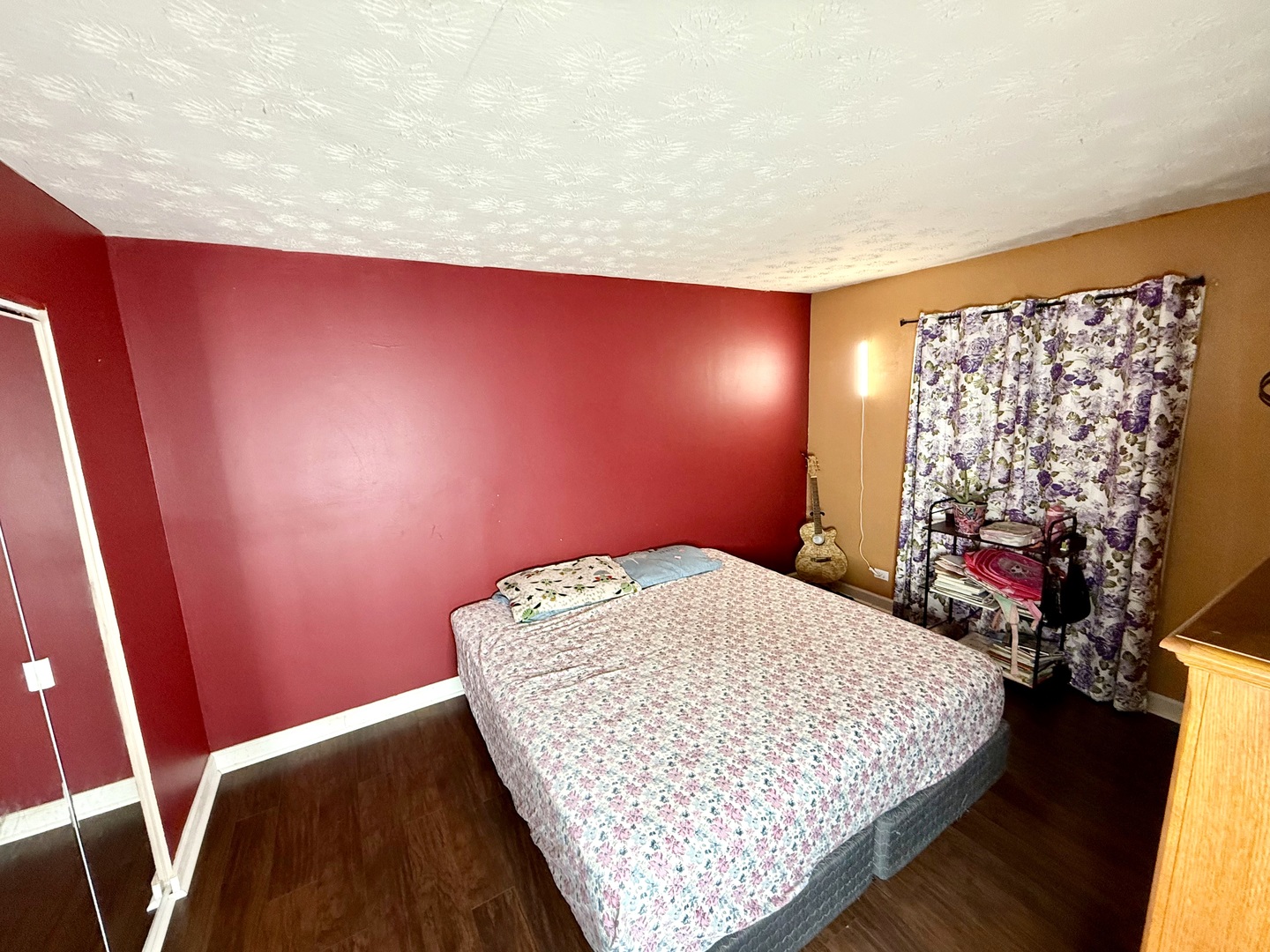 30w105 Maplewood Drive, Warrenville, IL 60555