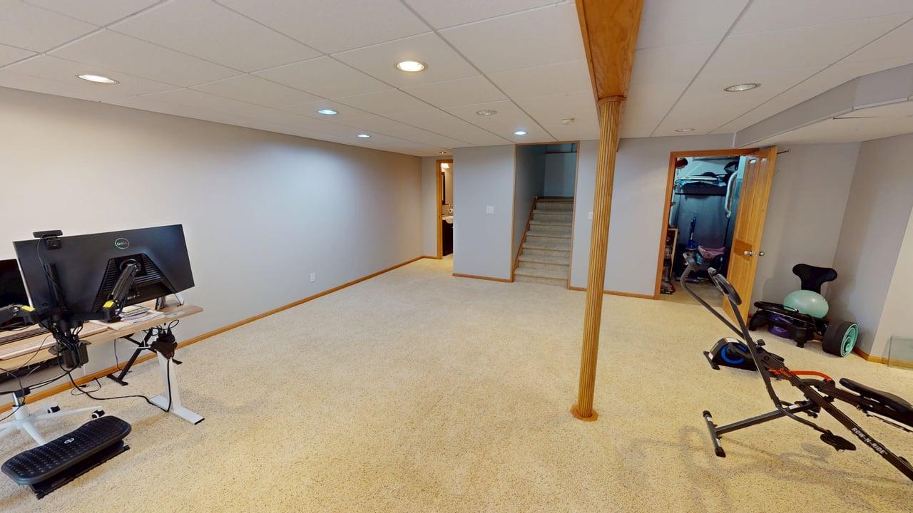 82 SOUTHWICKE Drive #D, Streamwood, IL 60107
