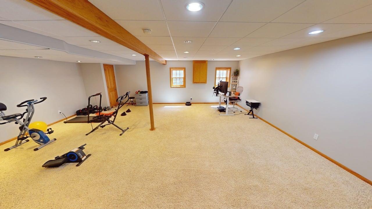 82 SOUTHWICKE Drive #D, Streamwood, IL 60107