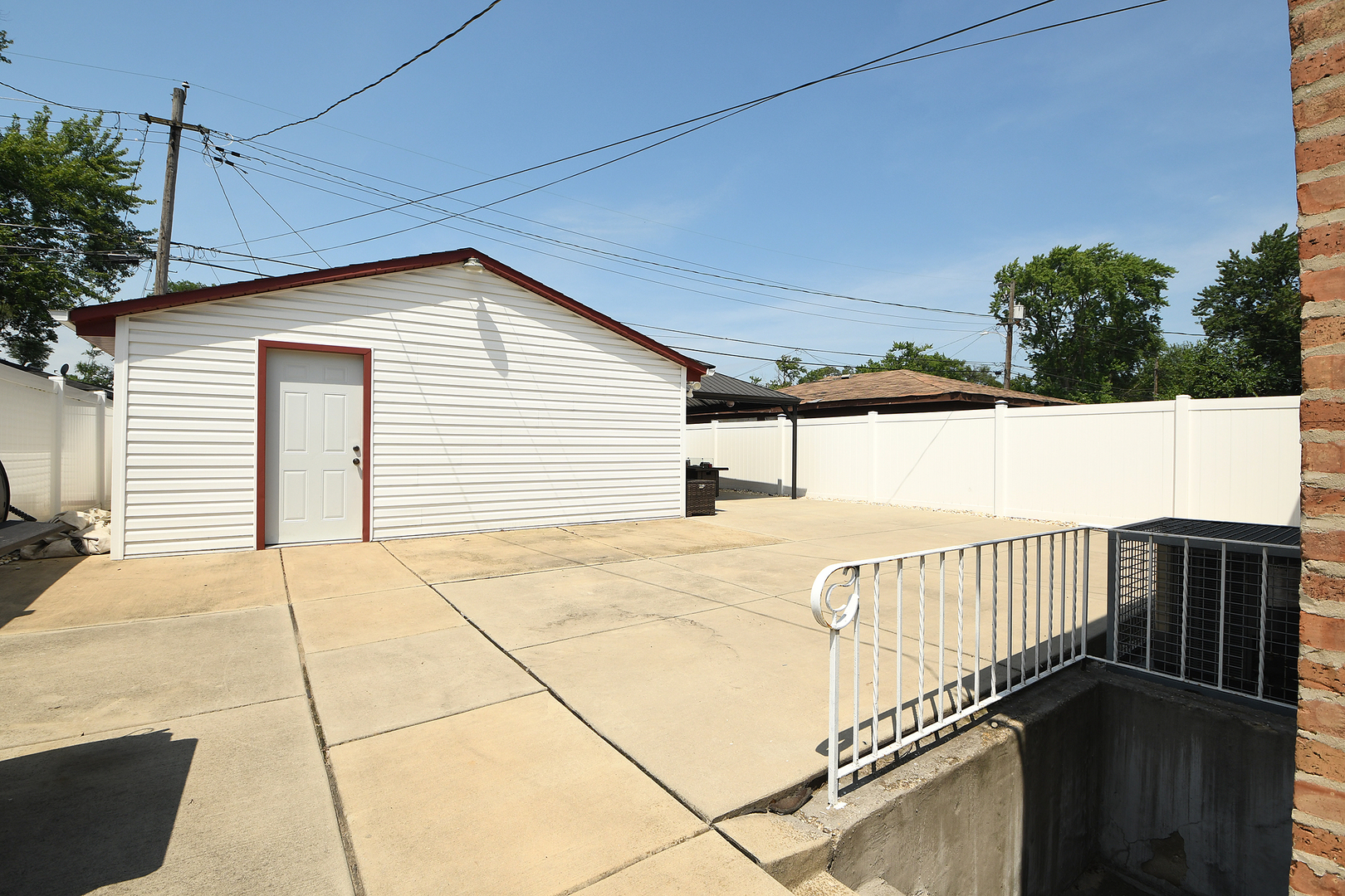 14716 Dante Avenue, Dolton, IL 60419