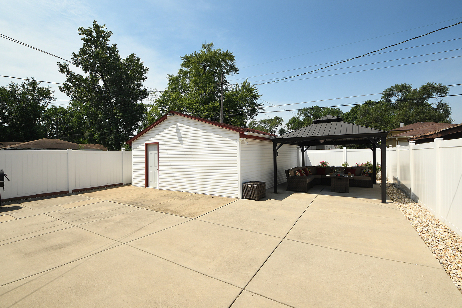 14716 Dante Avenue, Dolton, IL 60419