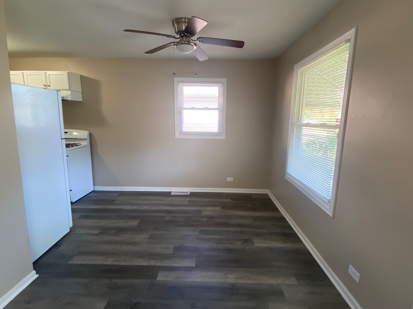 16328 Winchester Avenue, Markham, IL 60428