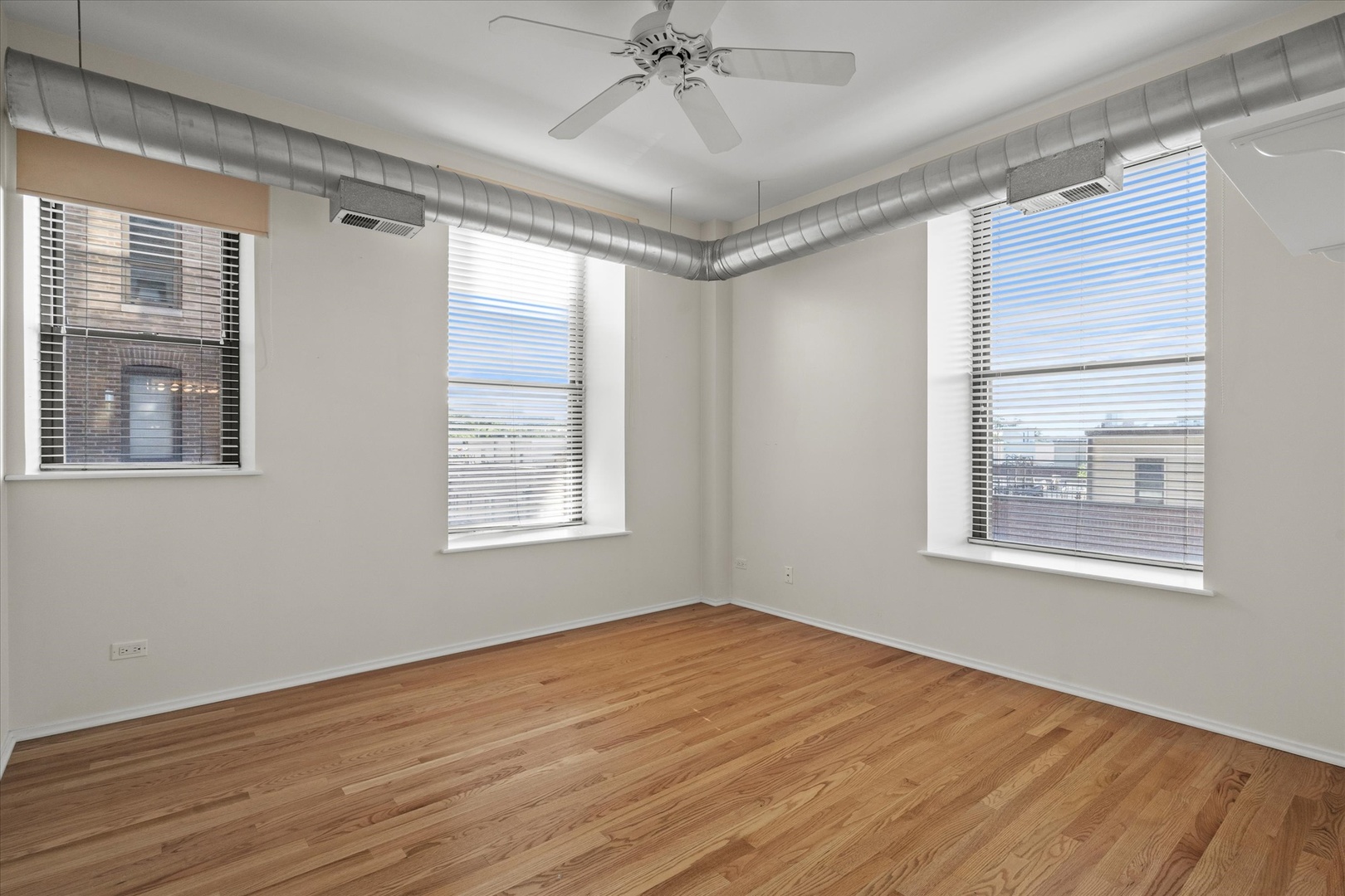811 S Lytle Street #316, Chicago, IL 60607
