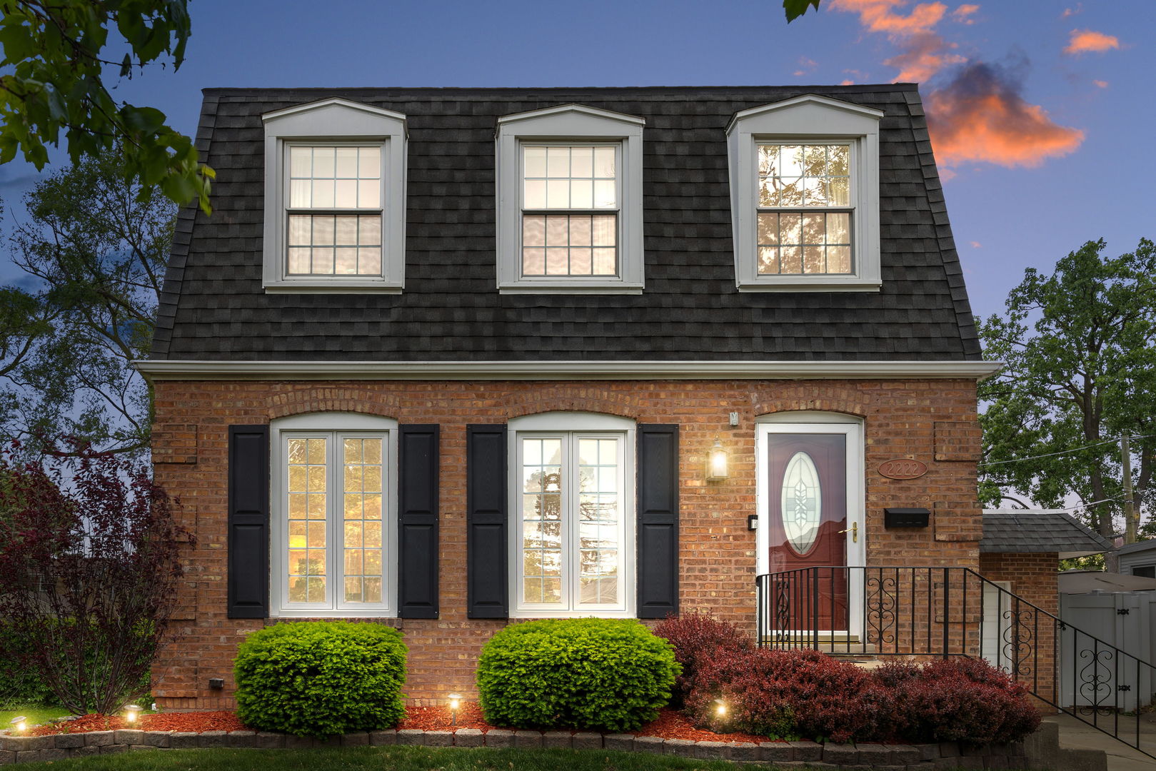 2222 Buckingham Avenue, Westchester, IL 60154