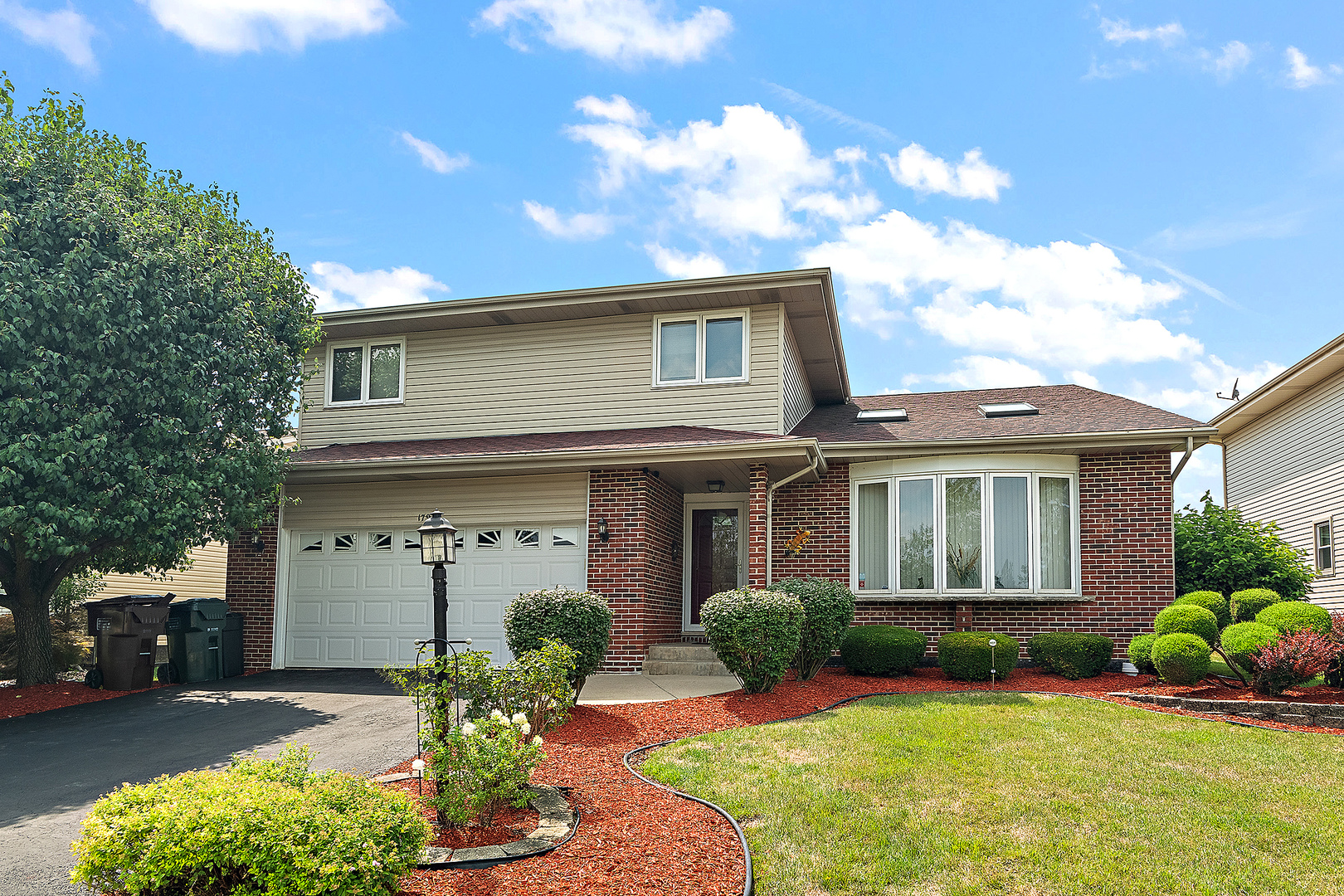 17936 Vista Drive, Country Club Hills, IL 60478