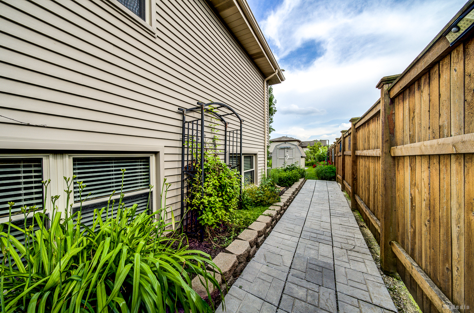 9057 W 169th Place, Orland Hills, IL 60487