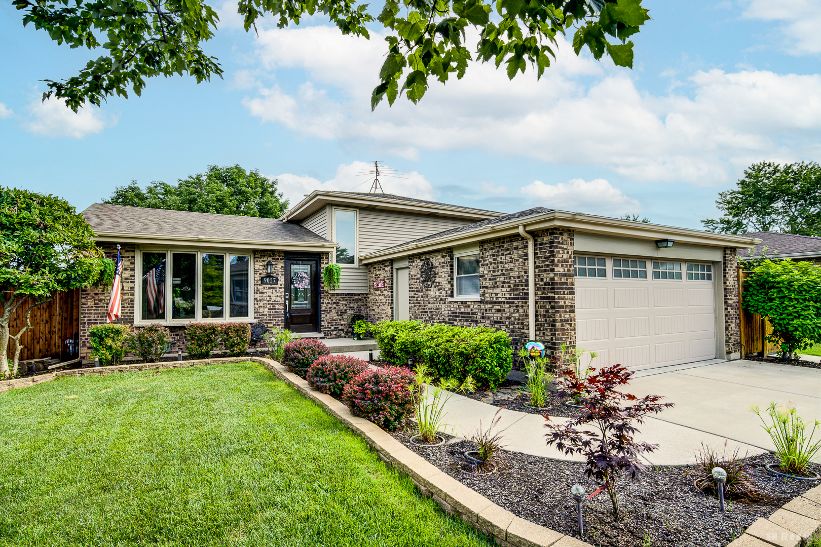 9057 W 169th Place, Orland Hills, IL 60487
