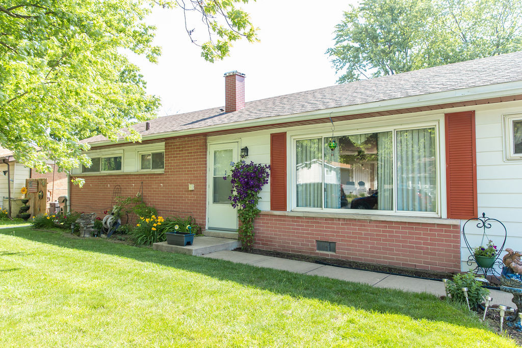 15455 LAWNDALE Avenue, Markham, IL 60428