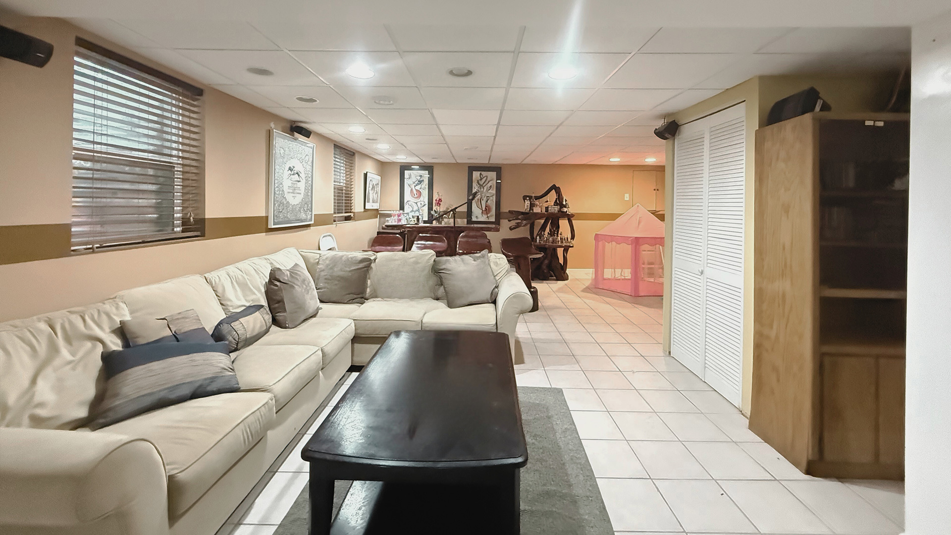 968 Knowles Road, Gurnee, IL 60031