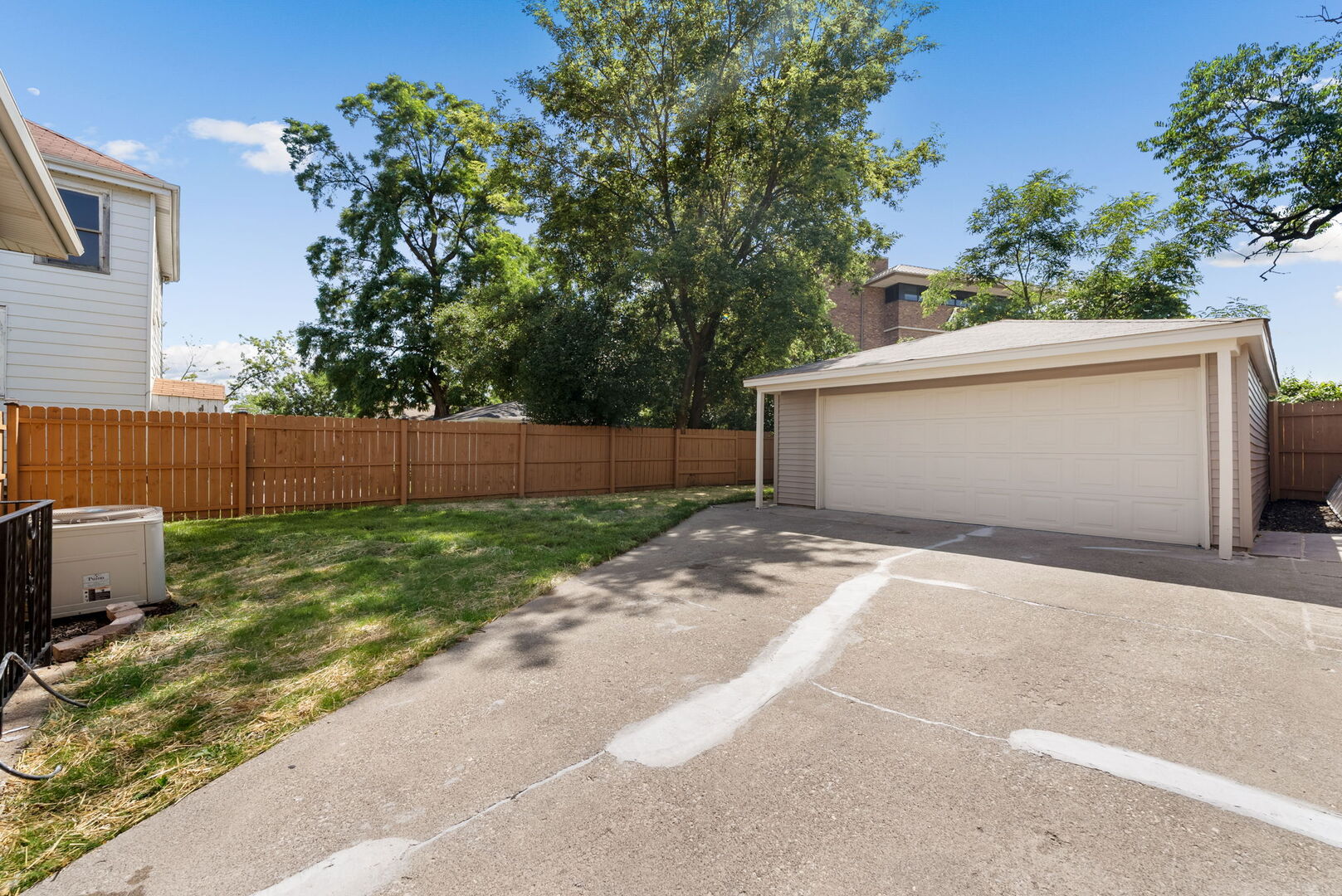 18 Orchard Street, Hillside, IL 60162