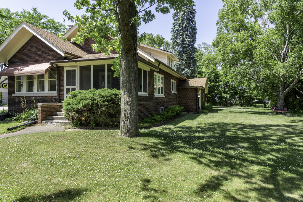 1128 Shiloh Boulevard, Zion, IL 60099
