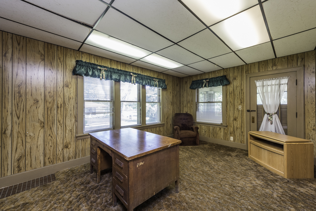 1128 Shiloh Boulevard, Zion, IL 60099