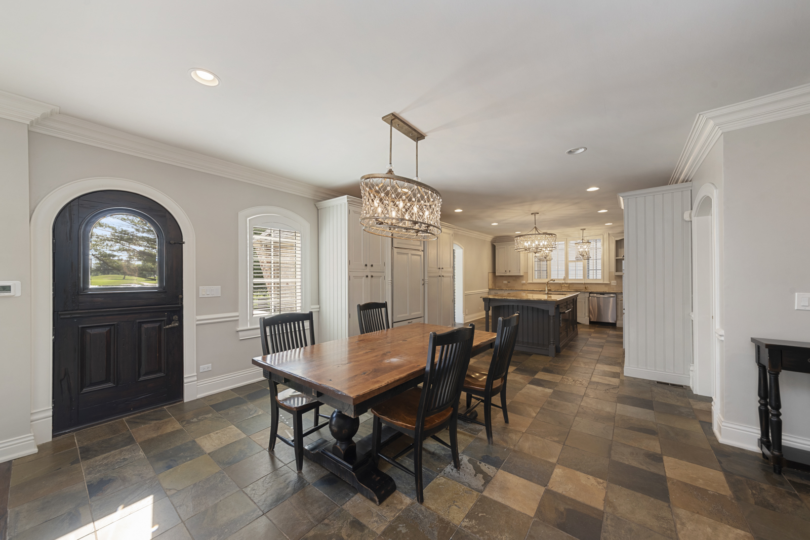 4006 Royal Fox Drive, St. Charles, IL 60174