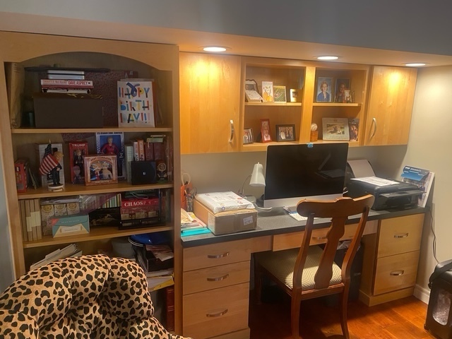 212 N Center Street #205, Bloomington, IL 61701